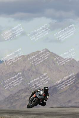 media/Nov-16-2025-Race Pace (Sun) [[8c5fa54630]]/Verified Riders/5-Turn 9 (1135am)/